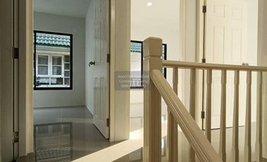 For sale 3 bedrooms townhouse in Khlong Luang, Pathum Thani