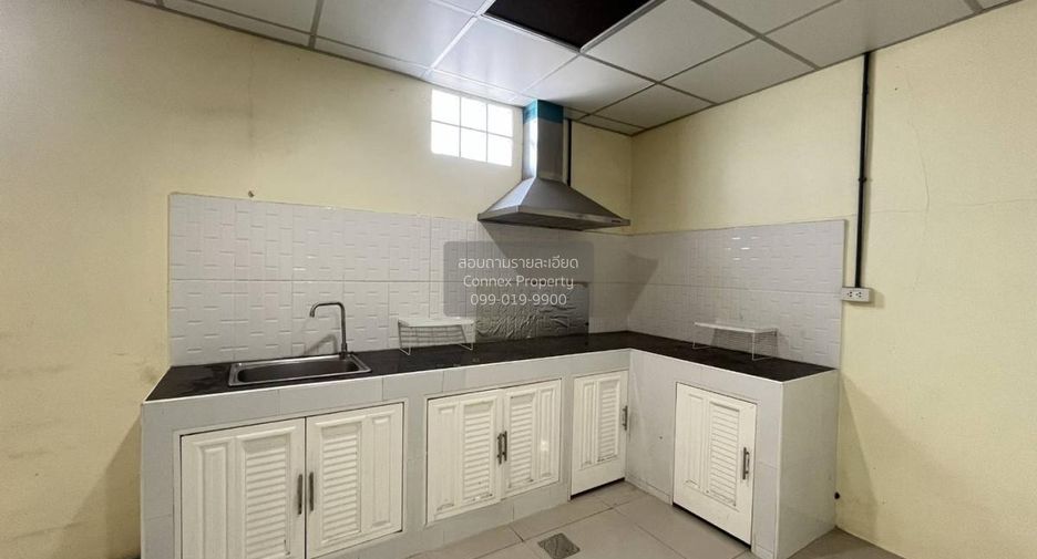For sale 3 bedrooms townhouse in Bang Bua Thong, Nonthaburi