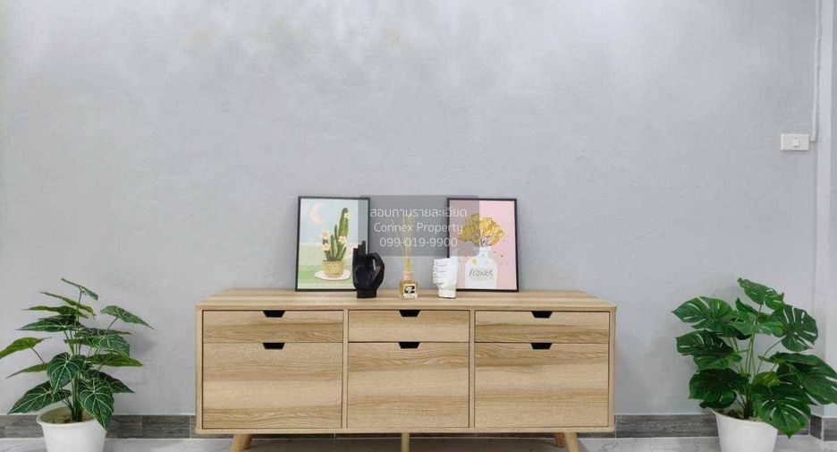 For sale 2 bedrooms townhouse in Khlong Sam Wa, Bangkok