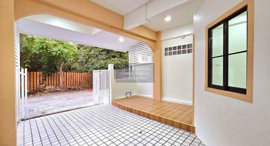 For sale 2 bedrooms townhouse in Bang Bua Thong, Nonthaburi