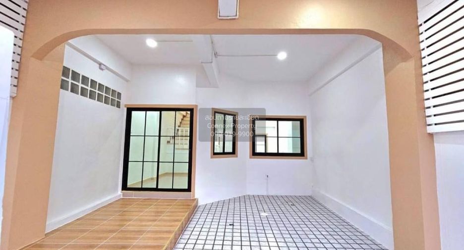 For sale 2 bedrooms townhouse in Bang Bua Thong, Nonthaburi