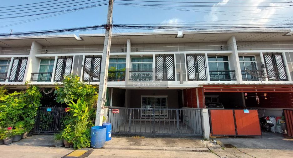 出售 3 卧室 联排别墅 在 Mueang Chon Buri, Chon Buri