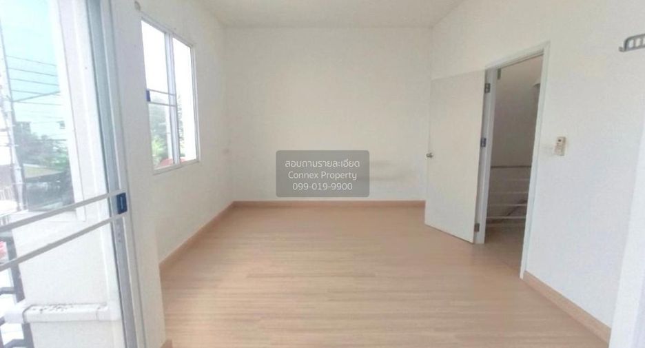 For sale 3 bedrooms townhouse in Phra Samut Chedi, Samut Prakan