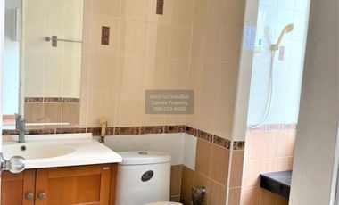 Продажа 4 спальни таунхаус в Лак Си, Бангкок