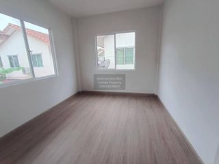 Casa en venta de 3 habitaciones en Lam Luk Ka, Pathum Thani