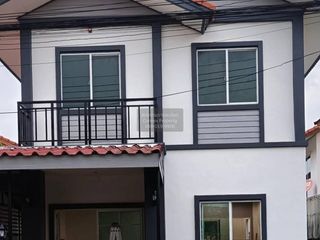 Casa en venta de 3 habitaciones en Lam Luk Ka, Pathum Thani