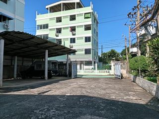 For sale 8 bedrooms house in Phasi Charoen, Bangkok