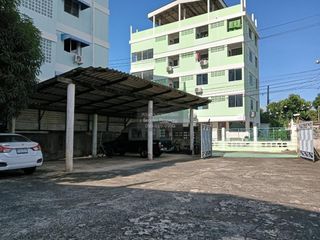 For sale 8 bedrooms house in Phasi Charoen, Bangkok