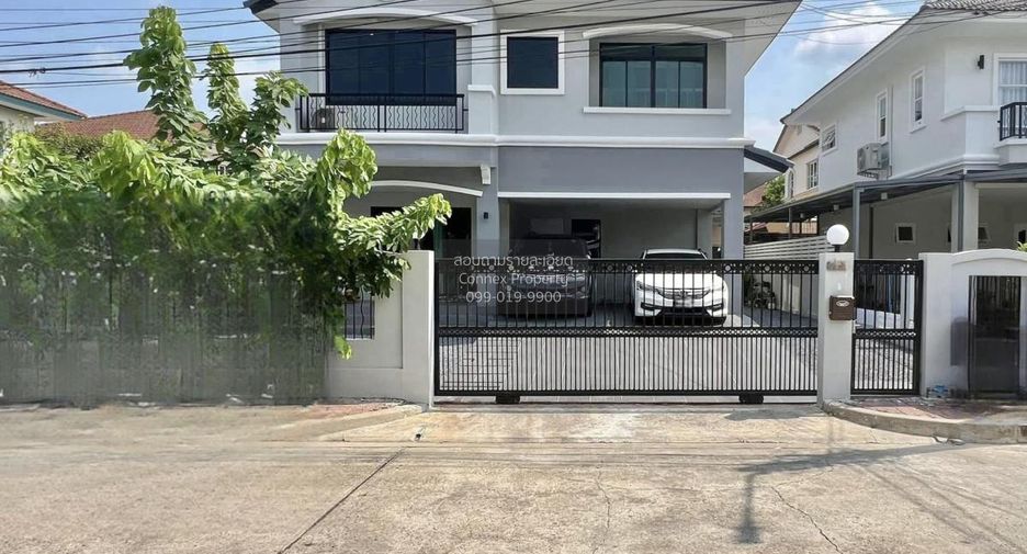 For sale 3 bedrooms house in Bang Phli, Samut Prakan