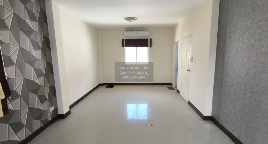 For sale 3 bedrooms house in Khlong Luang, Pathum Thani