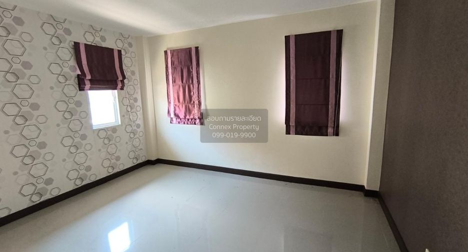 For sale 3 bedrooms house in Khlong Luang, Pathum Thani