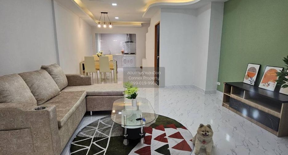 For sale 2 bedrooms townhouse in Bang Bua Thong, Nonthaburi