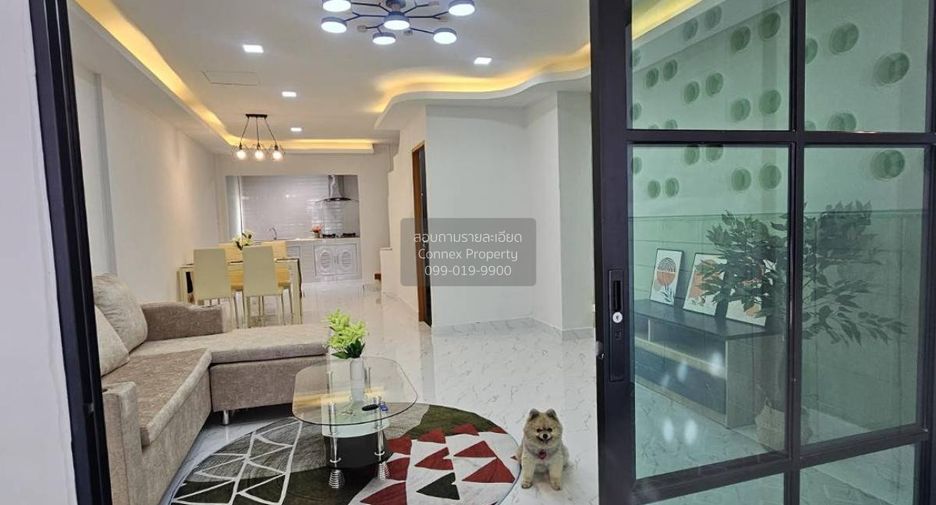 For sale 2 bedrooms townhouse in Bang Bua Thong, Nonthaburi