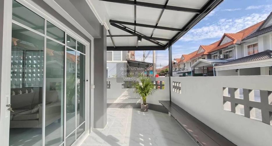 For sale 3 bedrooms townhouse in Bang Bua Thong, Nonthaburi