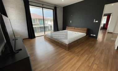 For sale 4 bedrooms house in Bang Phli, Samut Prakan