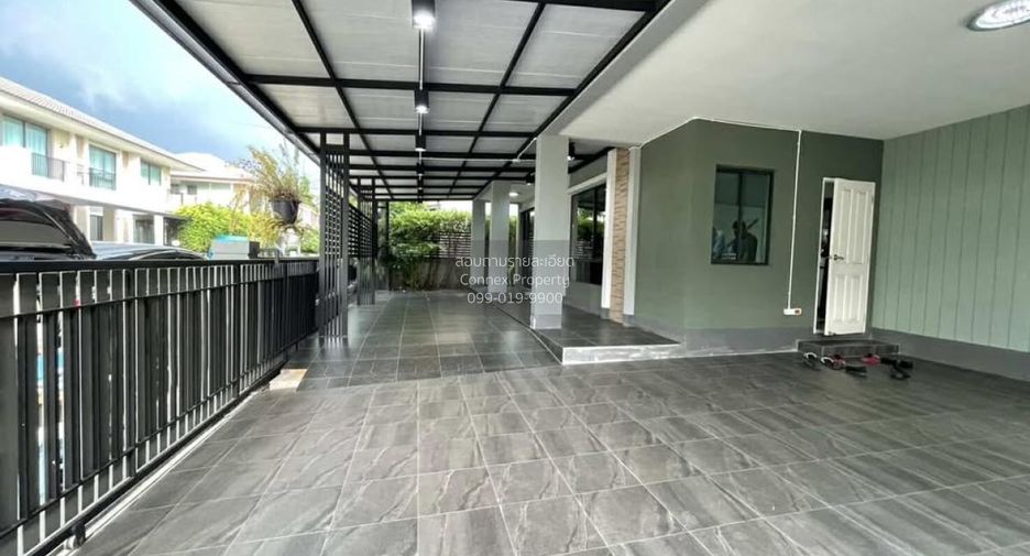 For sale 4 bedrooms house in Bang Phli, Samut Prakan