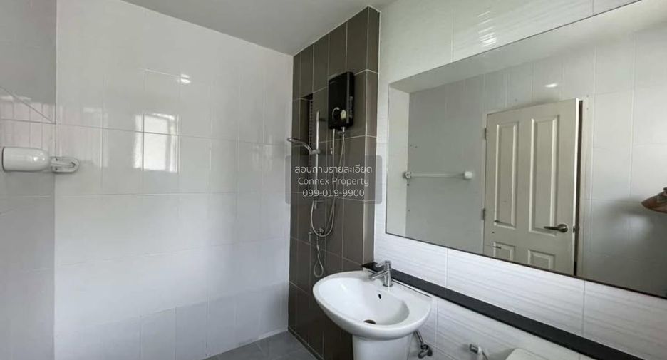 For sale 4 bedrooms house in Bang Phli, Samut Prakan