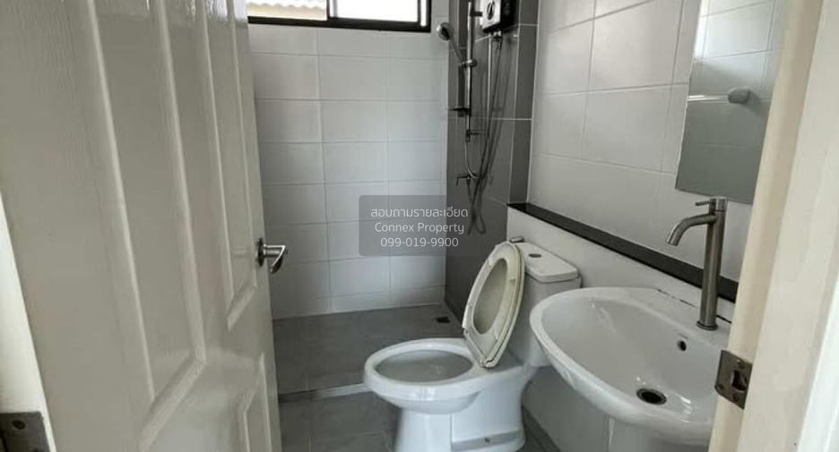 For sale 4 bedrooms house in Bang Phli, Samut Prakan