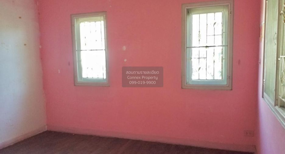 For sale 6 bedrooms house in Mueang Samut Prakan, Samut Prakan