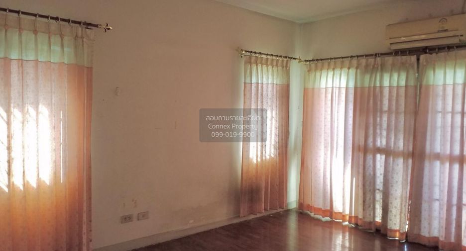 For sale 6 bedrooms house in Mueang Samut Prakan, Samut Prakan