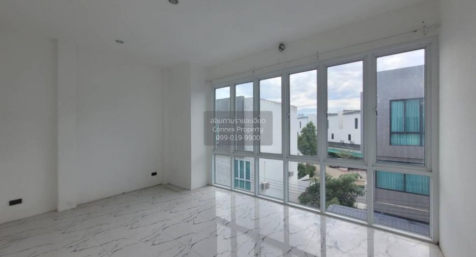 À vendre 3 chambres maison à Mueang Chon Buri, Chonburi