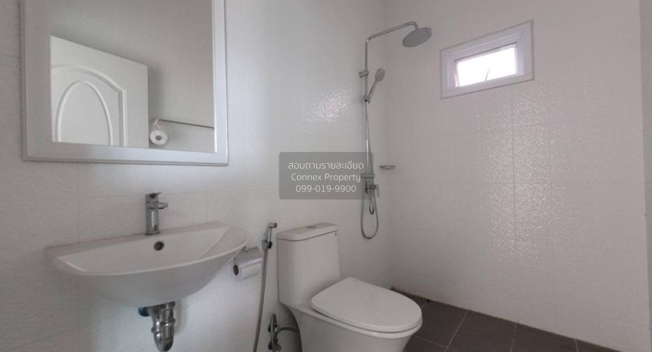 À vendre 3 chambres maison à Mueang Chon Buri, Chonburi