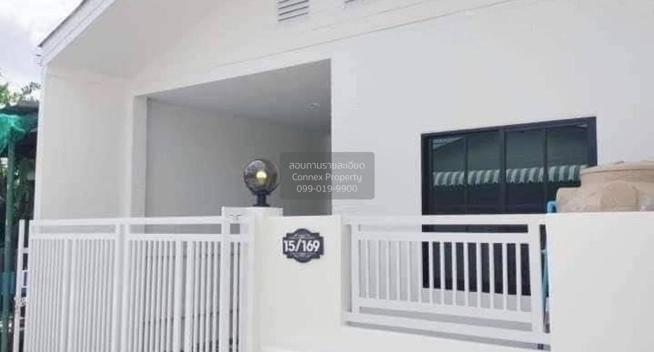 For sale 2 bedrooms townhouse in Lam Luk Ka, Pathum Thani