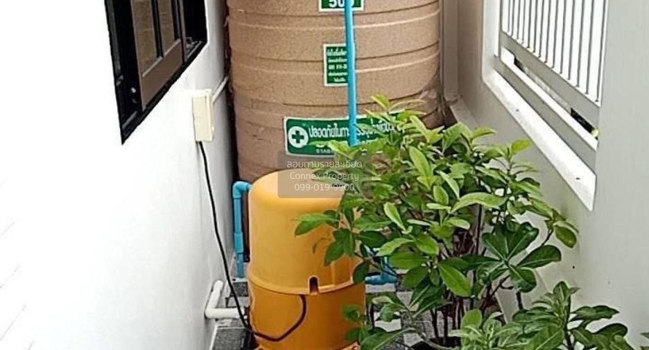 For sale 2 bedrooms townhouse in Lam Luk Ka, Pathum Thani