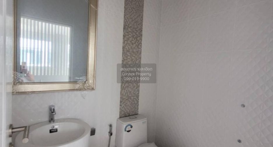 À vendre 4 chambres maison à Mueang Chon Buri, Chonburi