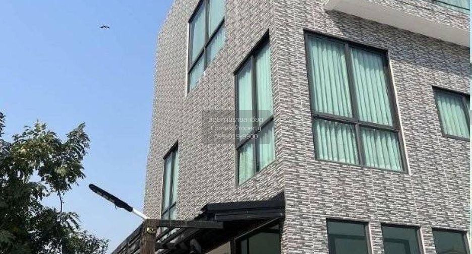 À vendre 2 chambres maison à Mueang Chon Buri, Chonburi