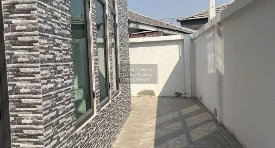 À vendre 2 chambres maison à Mueang Chon Buri, Chonburi