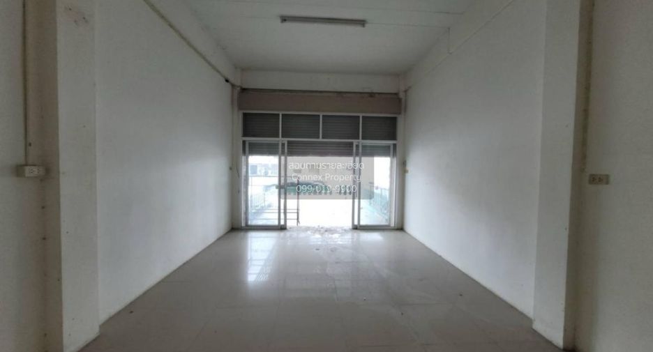 À vendre 2 chambres local commercial à Mueang Chon Buri, Chonburi