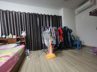 For sale 3 bedrooms townhouse in Sai Noi, Nonthaburi