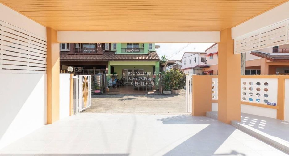 For sale 4 bedrooms townhouse in Thanyaburi, Pathum Thani