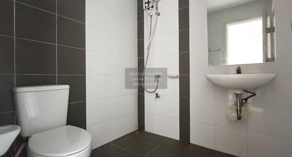 For sale 3 bedrooms townhouse in Lam Luk Ka, Pathum Thani