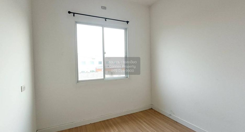 For sale 3 bedrooms townhouse in Lam Luk Ka, Pathum Thani