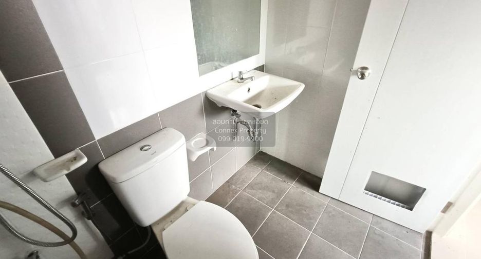 For sale 3 bedrooms townhouse in Lam Luk Ka, Pathum Thani