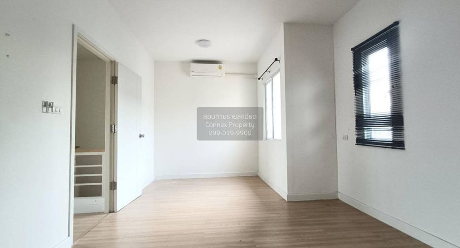 For sale 3 bedrooms townhouse in Lam Luk Ka, Pathum Thani
