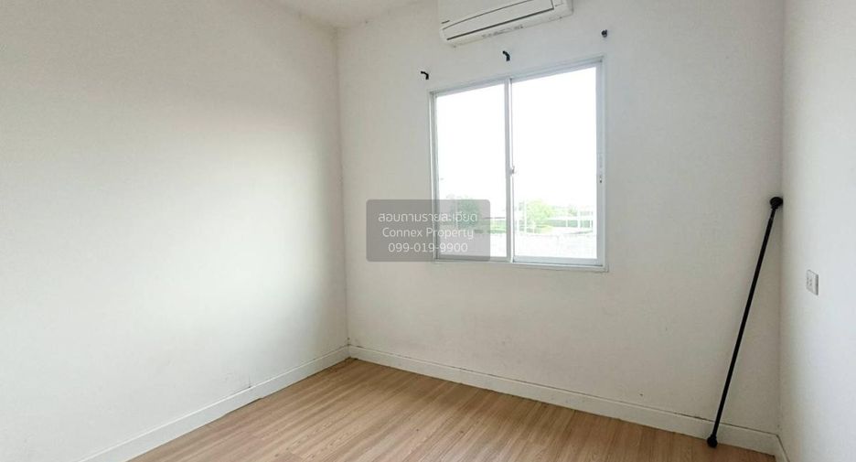 For sale 3 bedrooms townhouse in Lam Luk Ka, Pathum Thani