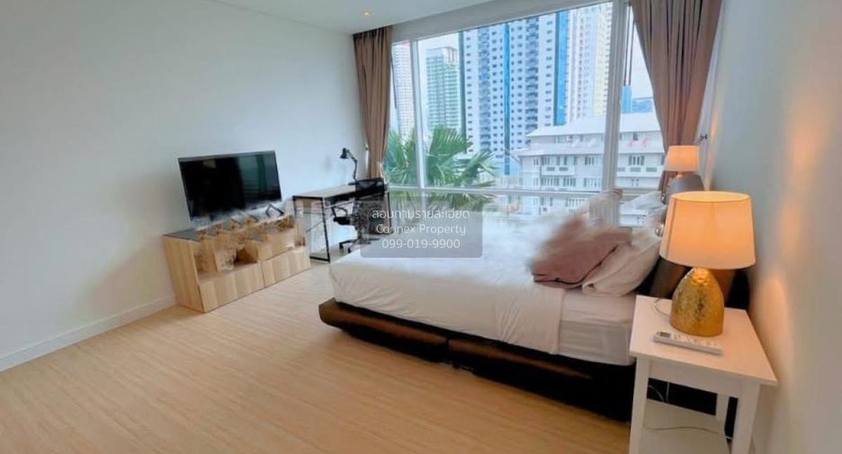 For sale 2 bedrooms condo in Khlong Toei, Bangkok