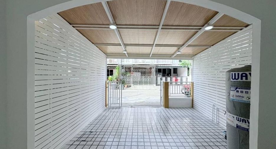For sale 2 bedrooms townhouse in Bang Bua Thong, Nonthaburi