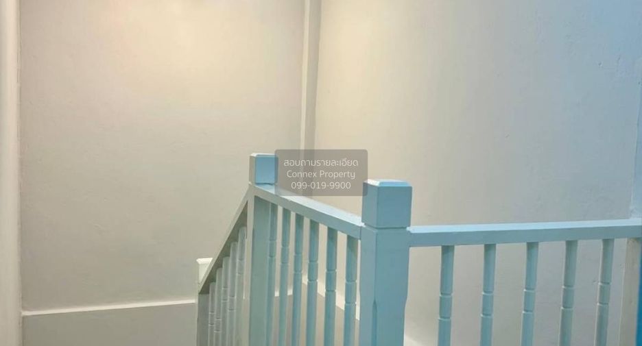 For sale 4 bedrooms townhouse in Sai Noi, Nonthaburi