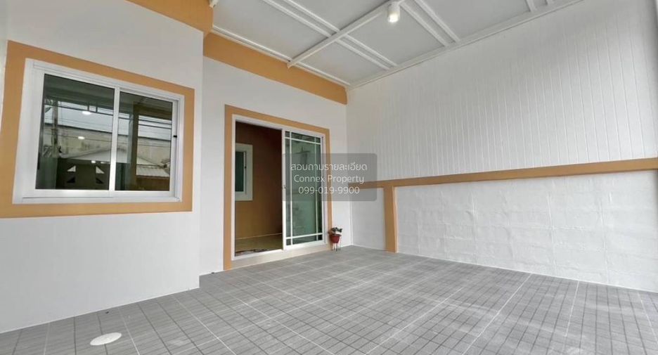 For sale 2 bedrooms townhouse in Sai Noi, Nonthaburi