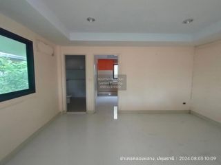 For sale 3 bedrooms house in Khlong Luang, Pathum Thani