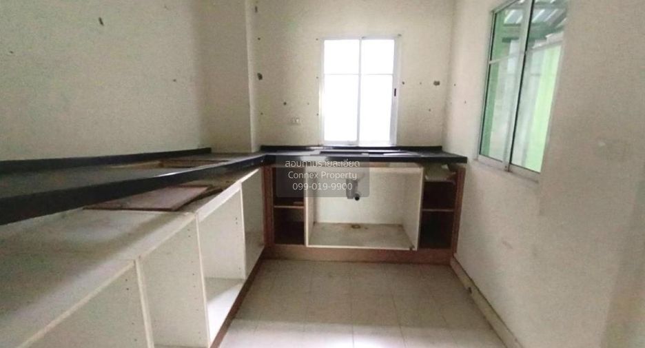 For sale 3 bedrooms house in Khlong Luang, Pathum Thani