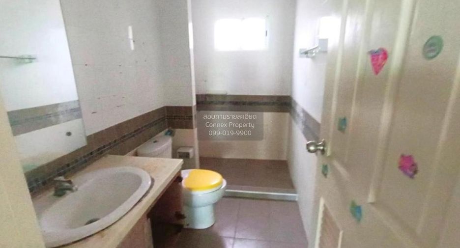 For sale 3 bedrooms house in Khlong Luang, Pathum Thani