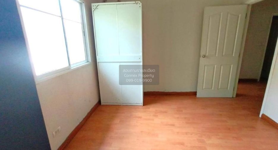 For sale 3 bedrooms house in Khlong Luang, Pathum Thani