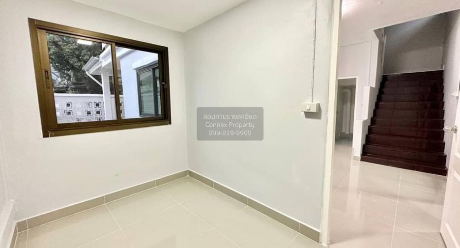 For sale 4 bedrooms townhouse in Bang Bua Thong, Nonthaburi
