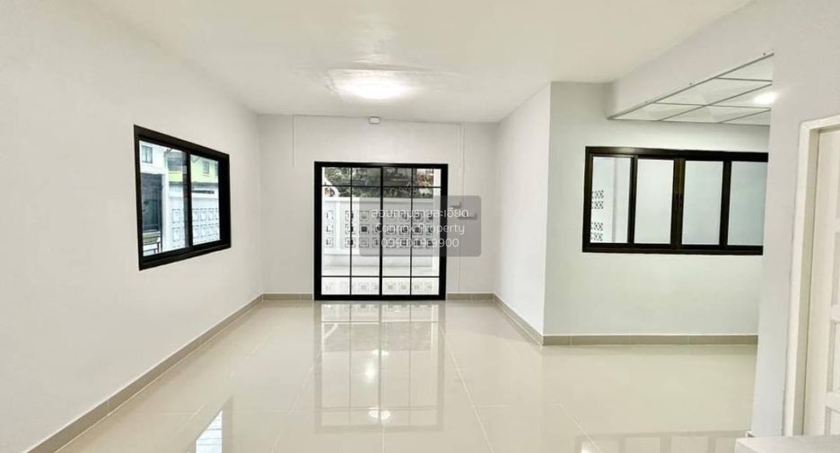 For sale 4 bedrooms townhouse in Bang Bua Thong, Nonthaburi