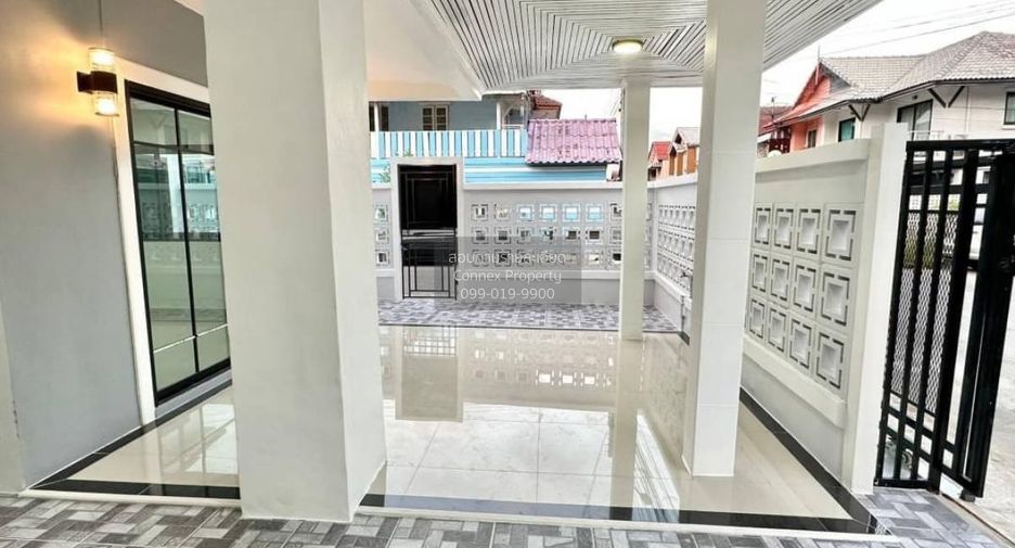 For sale 4 bedrooms townhouse in Bang Bua Thong, Nonthaburi